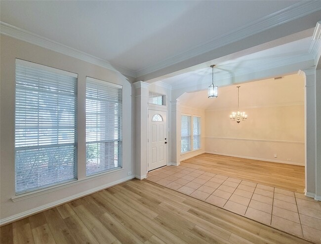 Building Photo - 6806 Haley Ct