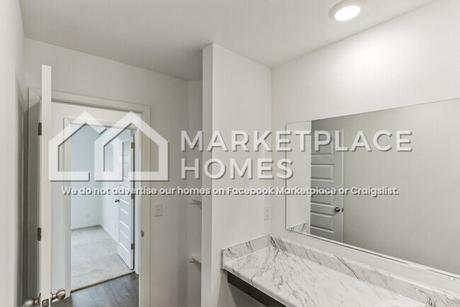 Building Photo - 29306 E 80th St S