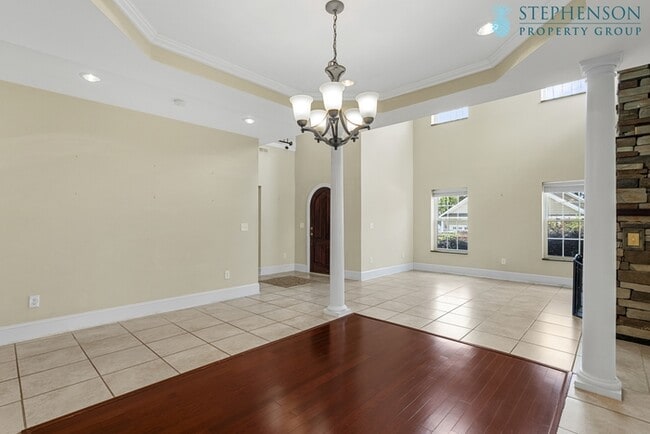 Building Photo - Deeded Boat Slip Comes with Home in Gated ...