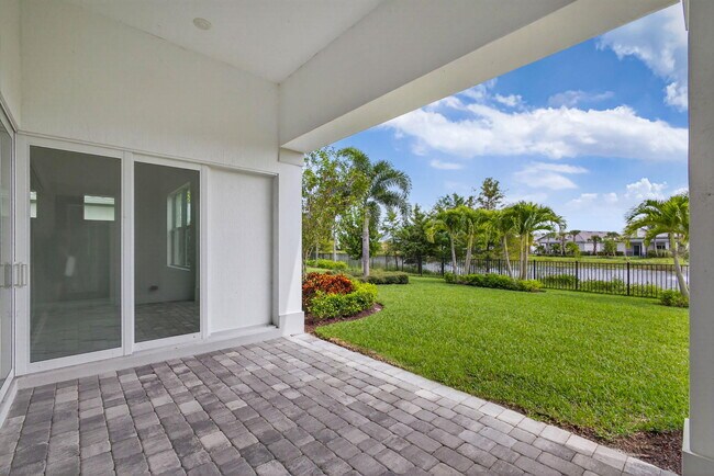 Building Photo - 10904 Stellar Cir