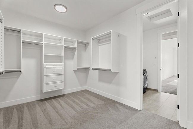 Building Photo - 16914 1st Pl S