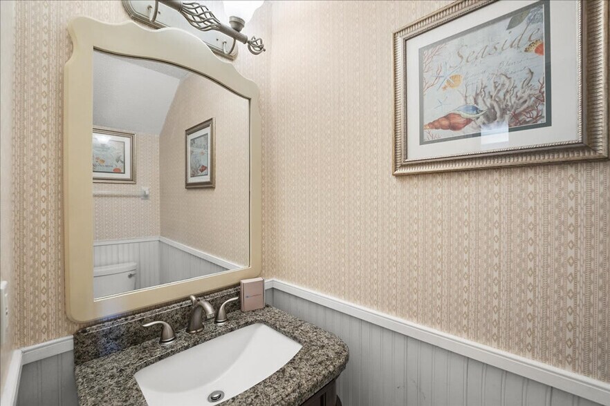 Building Photo - 1733 Sea Fair Dr