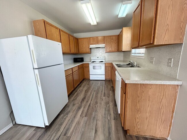 Building Photo - 1118 82nd St