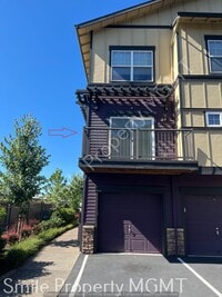 Building Photo - townhouse