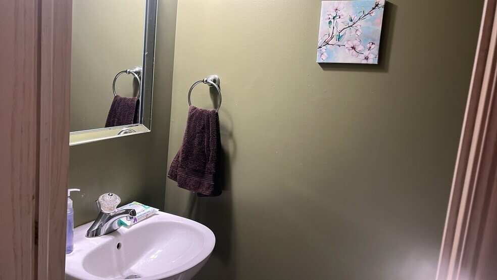 Building Photo - 2526 Looking Glass Ct