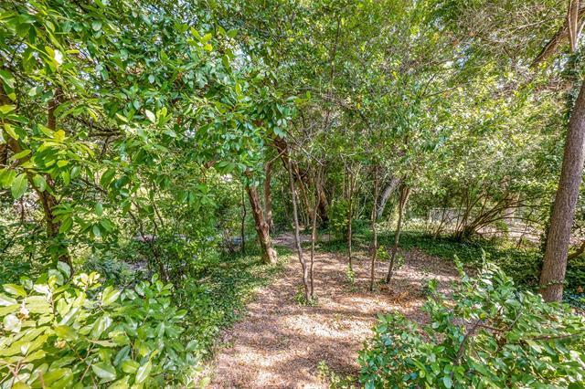 Building Photo - 2314 Springhill Dr