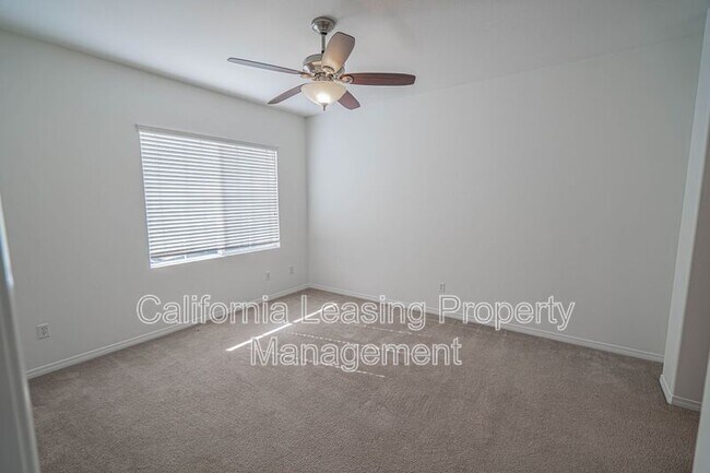 Building Photo - 23939 Brescia Dr