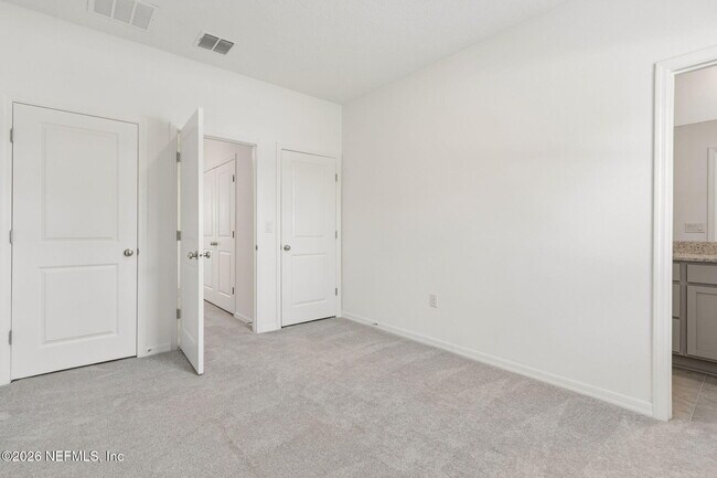 Building Photo - 7217 Sabal Ter