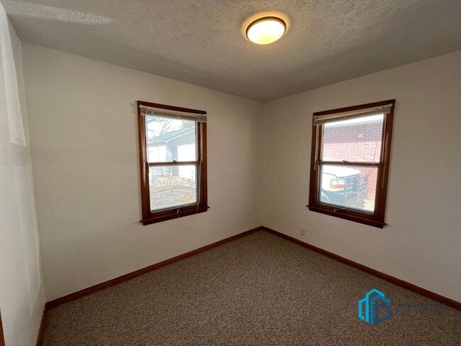 Building Photo - 1819 N 58th St
