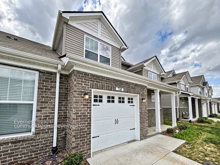 Building Photo - 710 Mickelson Way