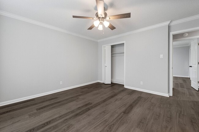 Building Photo - Sherwood Rental