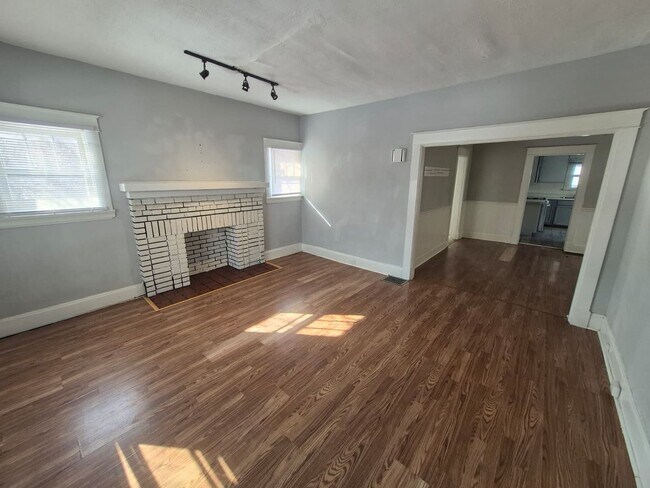 Building Photo - 524 Highland Pike