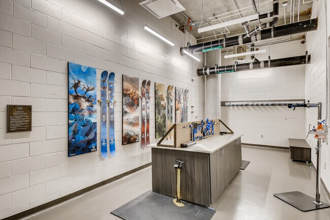 Ski/Bike Shop - 4200 W 17th Ave
