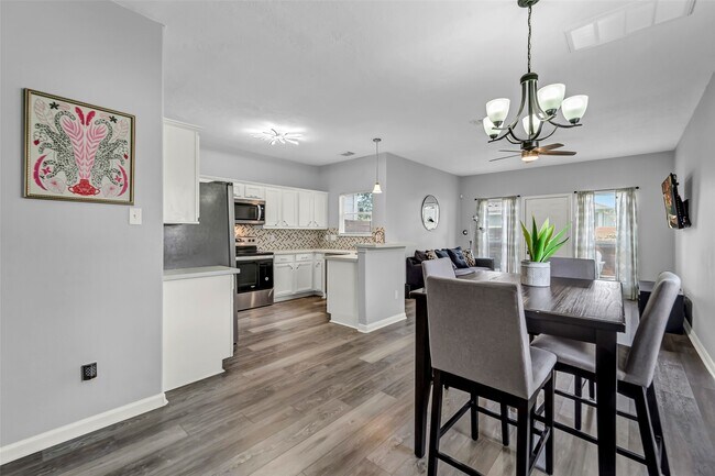 Building Photo - 3925 Lowden St