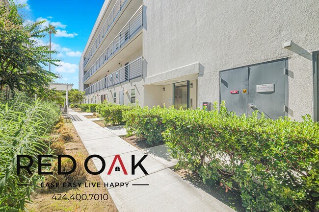 Building Photo - 20200 Sherman Way