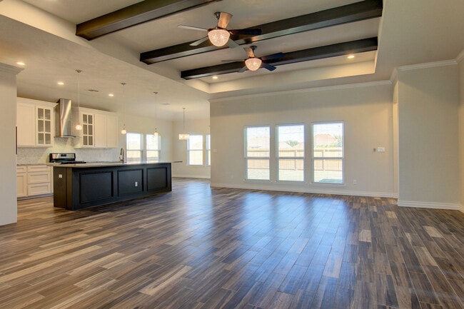 Building Photo - 6034 Adrian Dr