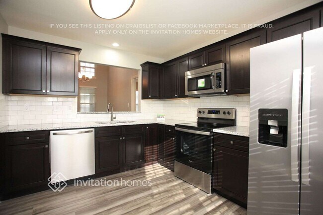 Building Photo - 6602 Cedar Cliff Dr