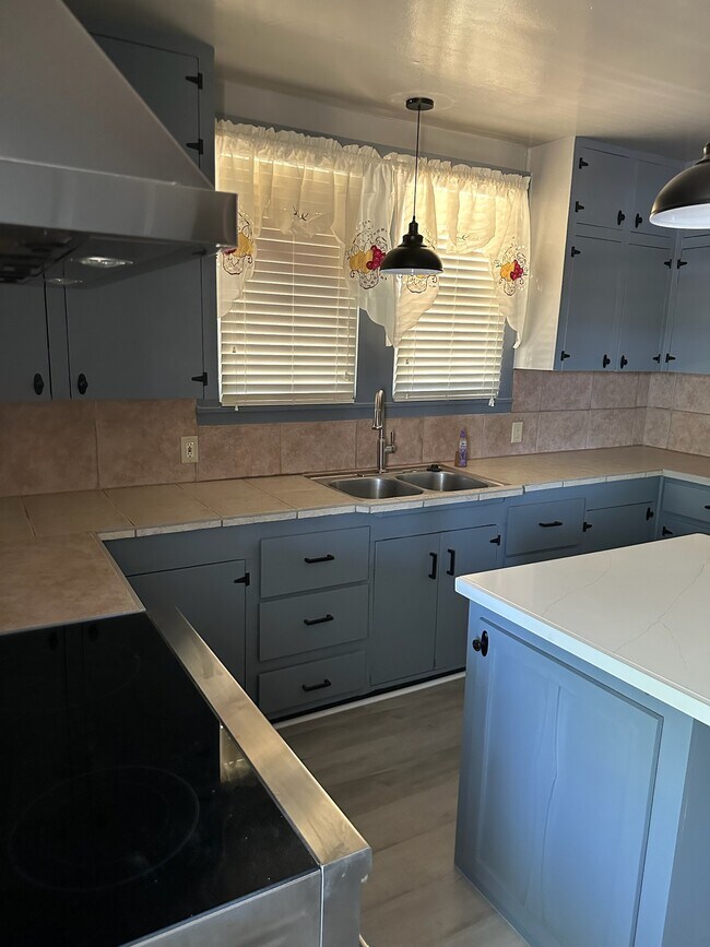 Building Photo - 31922 East St