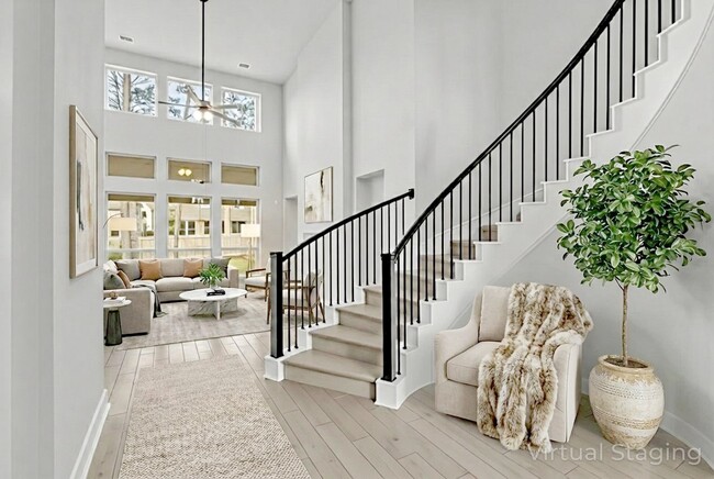 Building Photo - 215 Flower Moon Ct