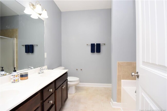 Building Photo - 140 Meherrin Lp