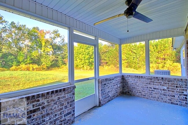 Building Photo - 5781 E Oglethorpe Hwy