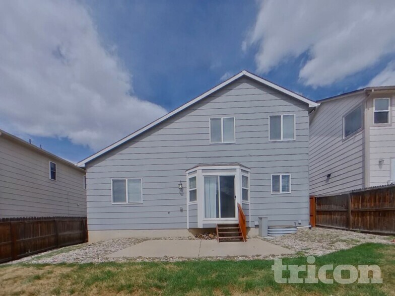 Building Photo - 5119 Chaise Dr