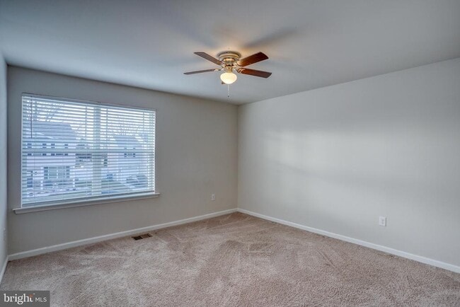 Building Photo - 67 Bostick Ln