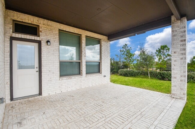 Building Photo - 14907 Fisher Reservoir Dr