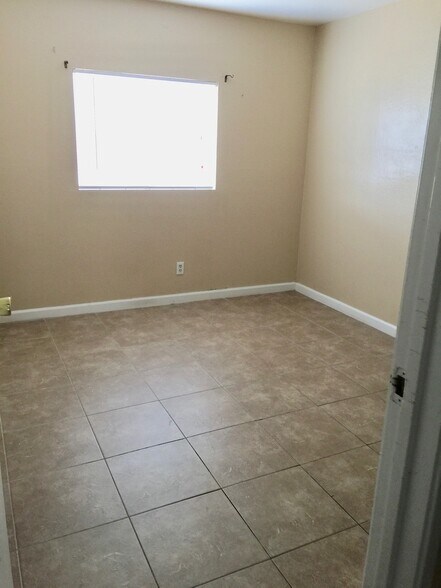 Building Photo - 4922 Sammymel Dr