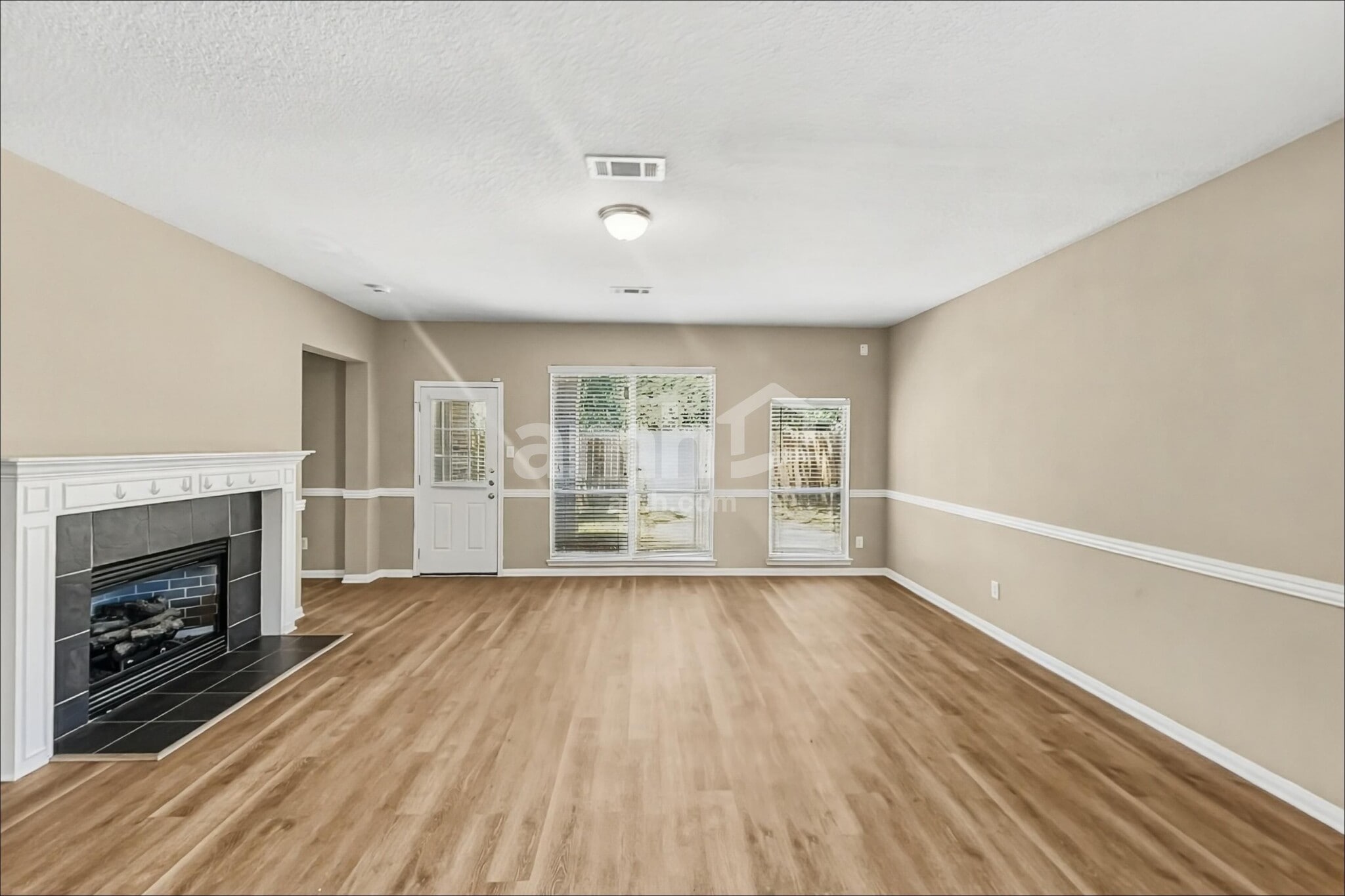 Building Photo - 710 Single Pine Ct