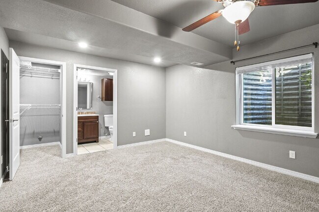 Building Photo - Gorgeous home with a finished basement, 3-...