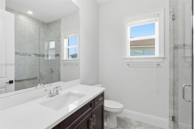 Building Photo - 4662 Estates Cir