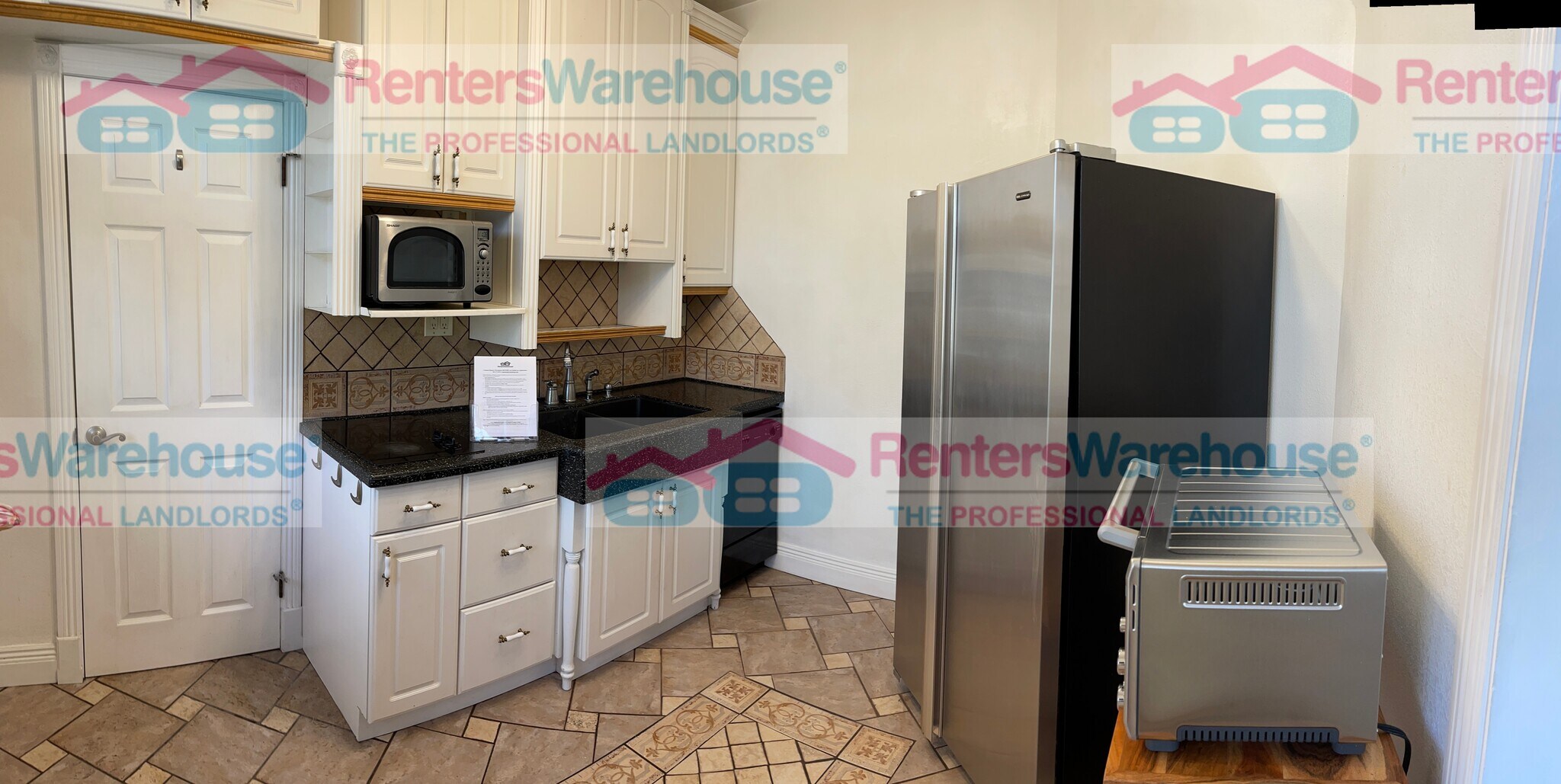 Building Photo - 970 E 1st Ave