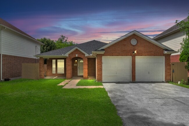 Building Photo - 8914 Dirby St