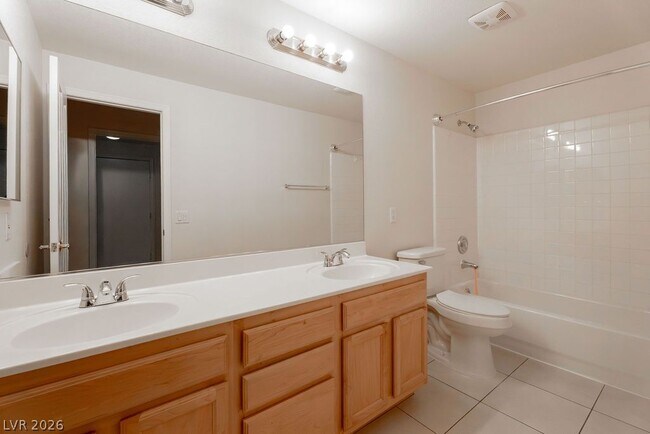 Building Photo - 681 Quiet Stream Ct