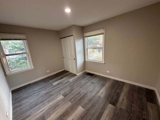 Building Photo - Two Bedroom home in the  Heart of Denver!