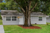 Building Photo - 3216 1st Pl