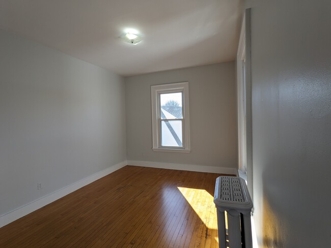 3rd bedroom (no closet) - 6 Hawthorne St