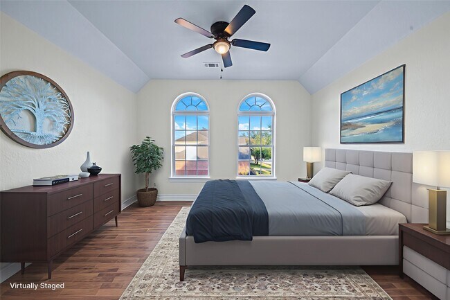 Building Photo - 14511 Middle Bluff Trail