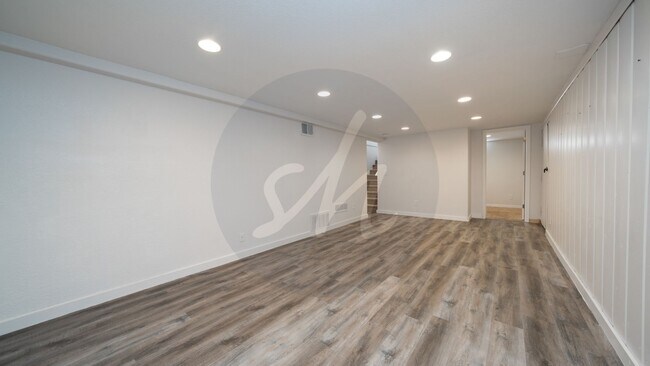 Building Photo - Updated Rancher Near US Olympic Training C...
