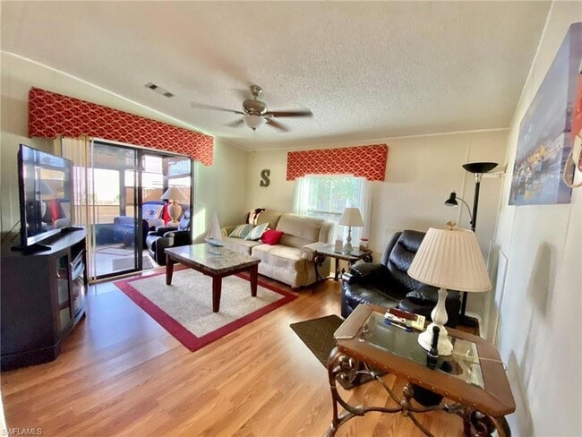 Primary Photo - 183 Oceans Blvd