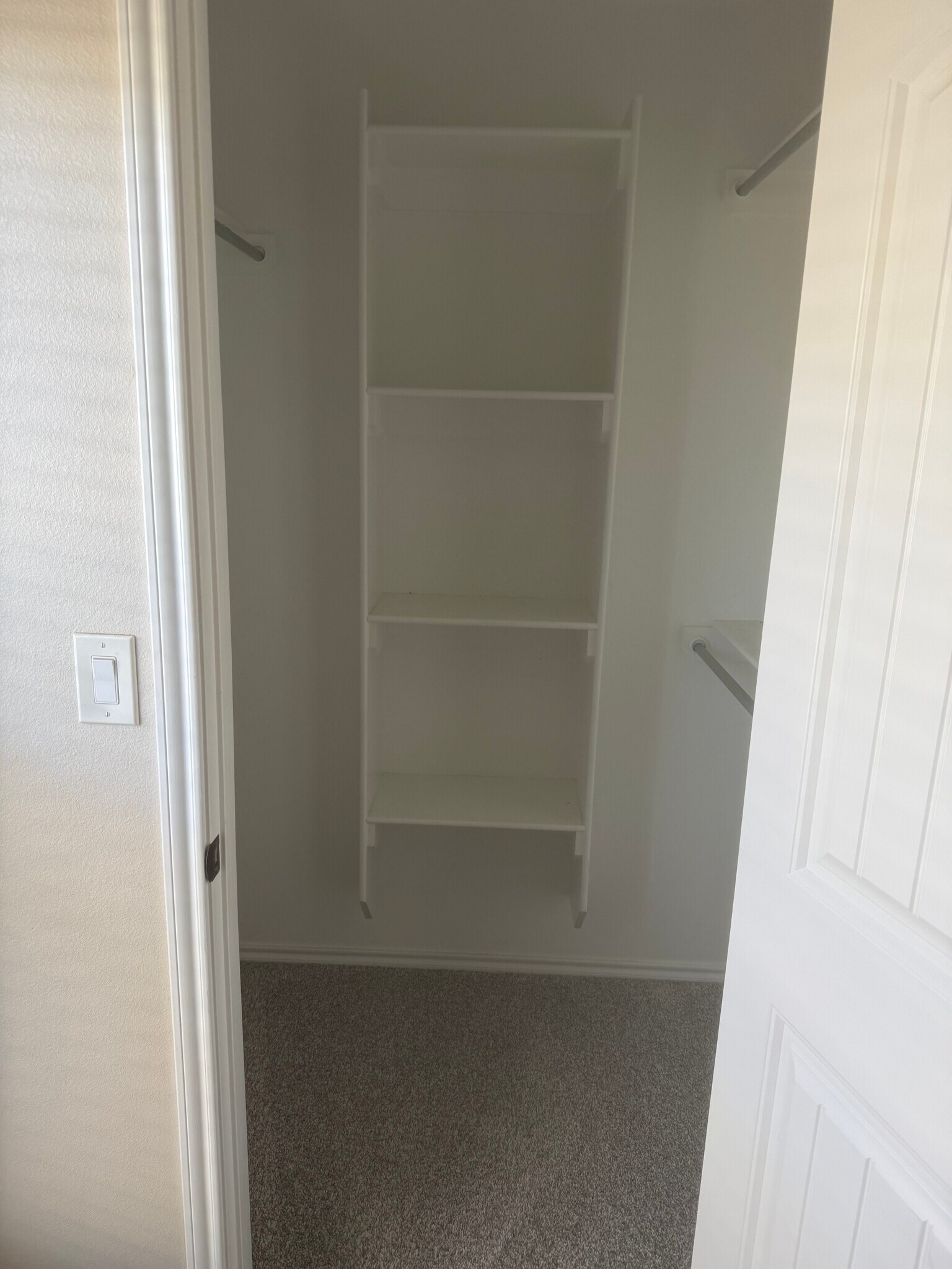 Building Photo - 13814 Avenue U