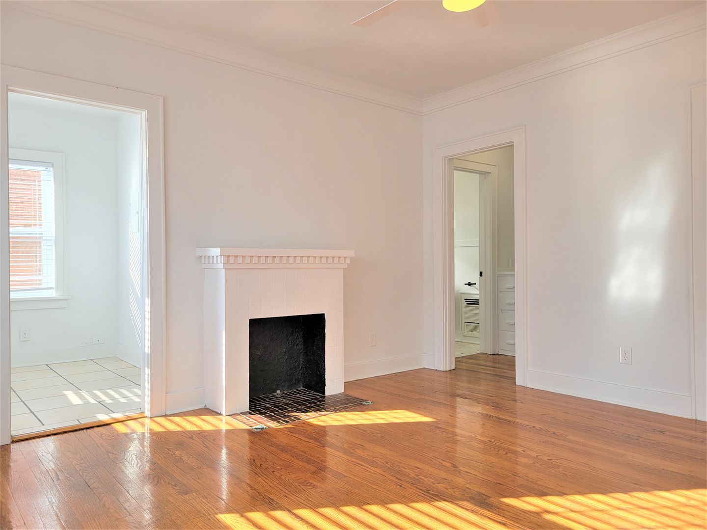 Building Photo - 723 East Dr