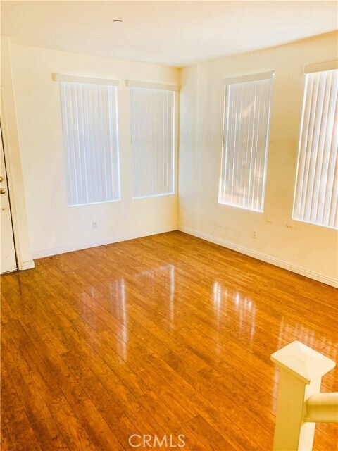 Building Photo - 15447 Pomona Rincon Rd