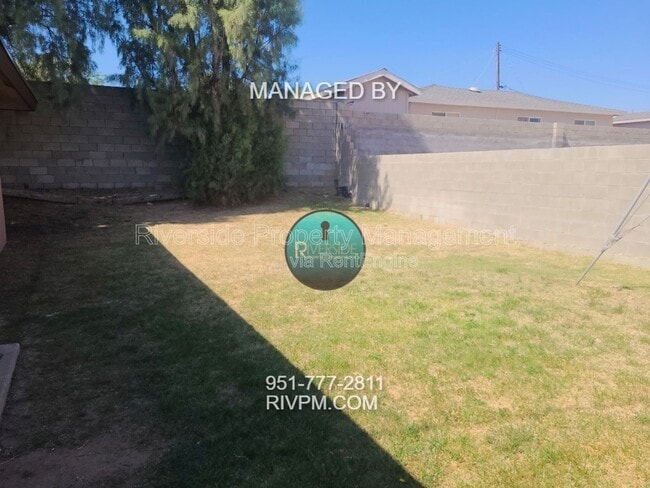 Building Photo - 6290 Jones