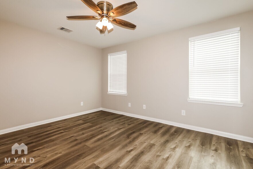 Building Photo - 10764 South Lake Mist Lane