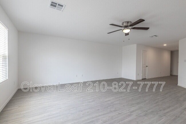 Building Photo - 14018 Piglet Trl