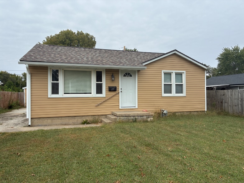 Primary Photo - 25 St Cabrini Ct