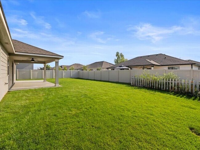 Building Photo - 4313 Vermilion Ln