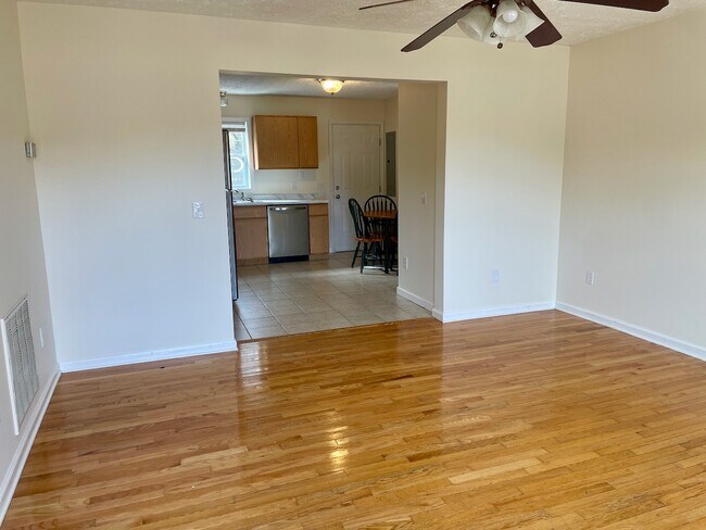 Building Photo - 30 True Way Ln